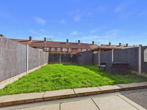 Photo 21- click for photo gallery